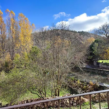 El Portal De Castroserna بيت للعطل *